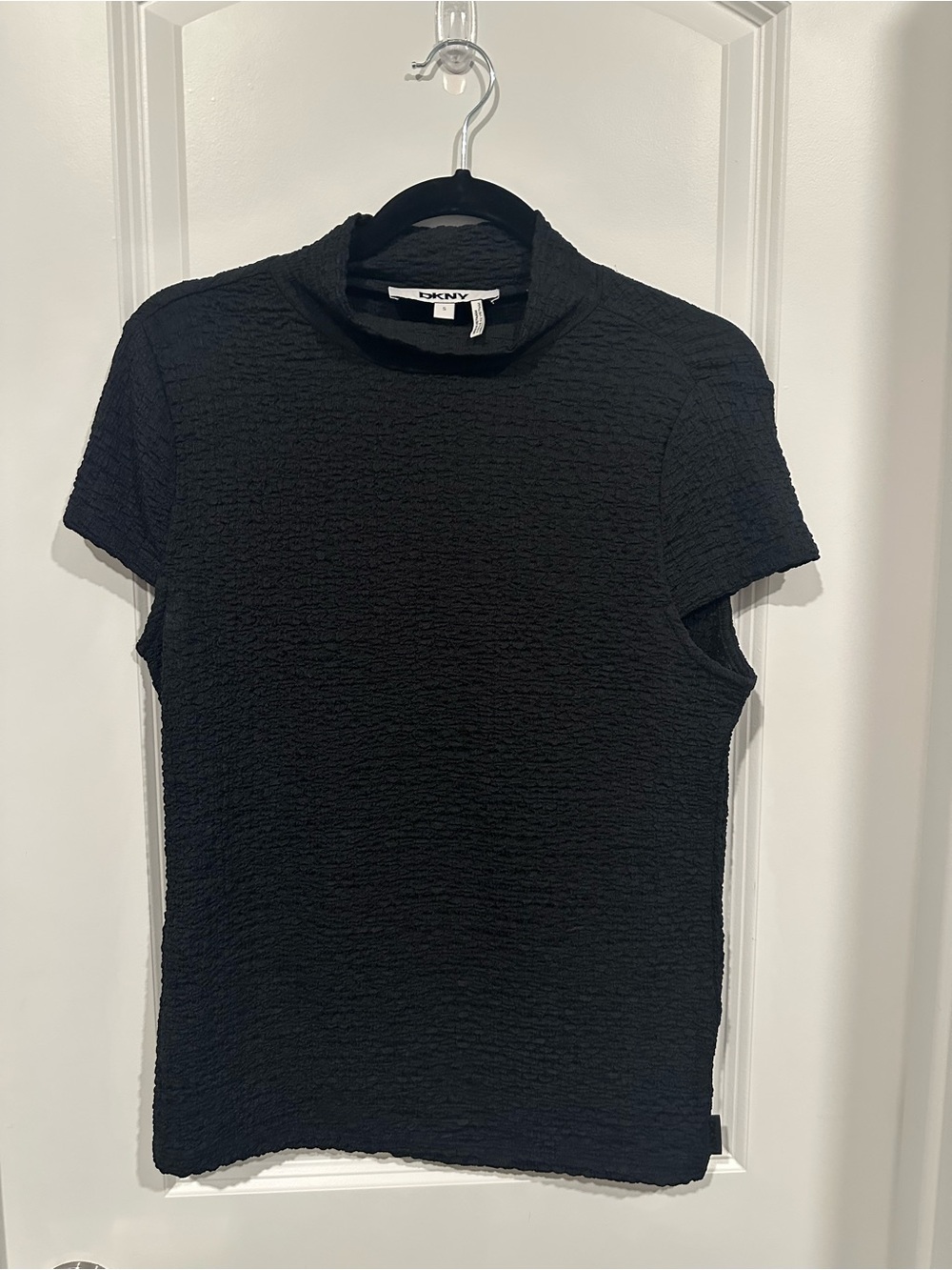 DKNY Black Short-Sleeve Mock Neck Textured Tee